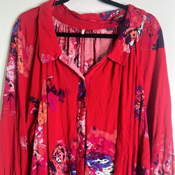 Free people red print button down size medium - Picture 6 of 12